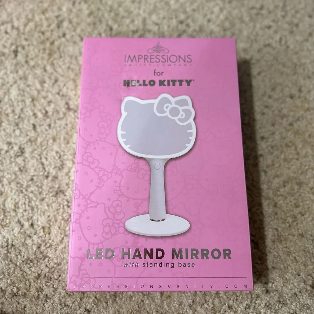 Hello Kitty LED Mirror